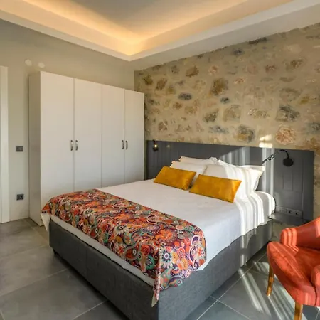Dadya Bora Hotel 3*